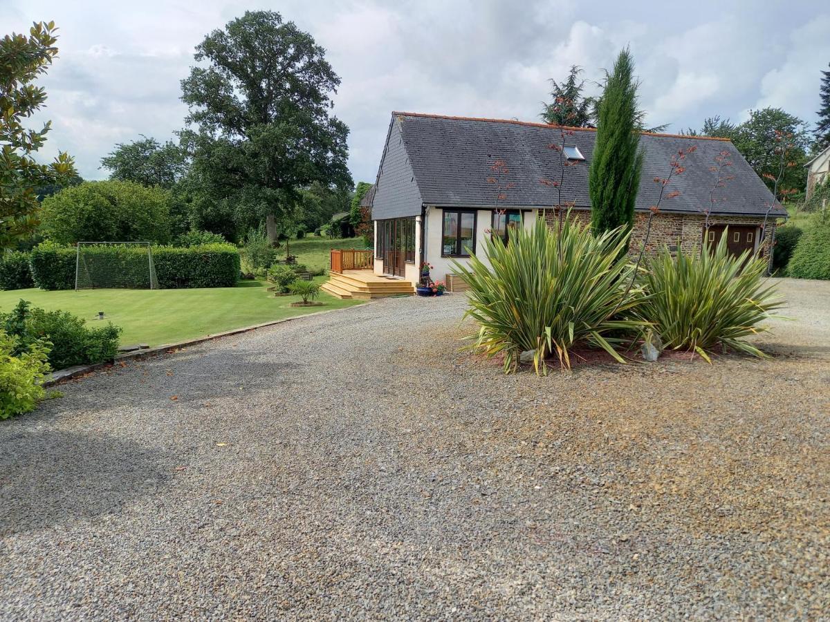 La Gasteboisiere With Swimming Pool And Games Room Le Mesnil-Adelee Luaran gambar