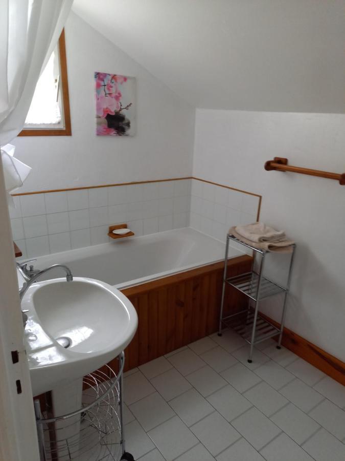 La Gasteboisiere With Swimming Pool And Games Room Le Mesnil-Adelee Luaran gambar