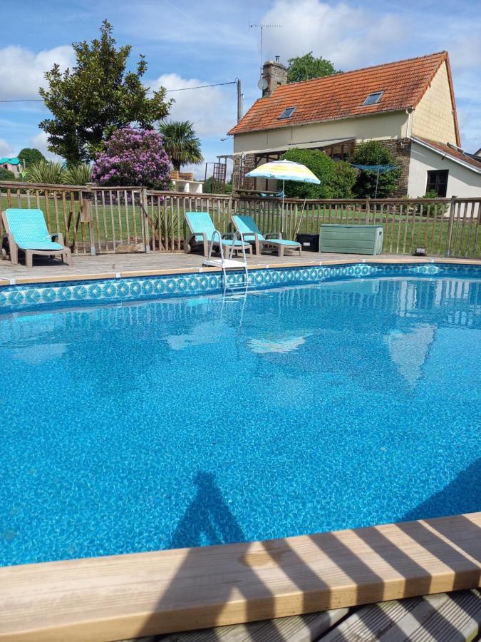 La Gasteboisiere With Swimming Pool And Games Room Le Mesnil-Adelee Luaran gambar