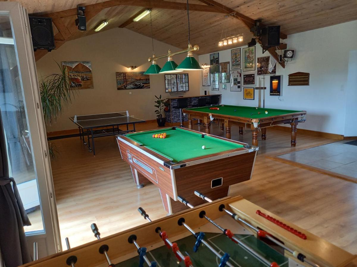 La Gasteboisiere With Swimming Pool And Games Room Le Mesnil-Adelee Luaran gambar